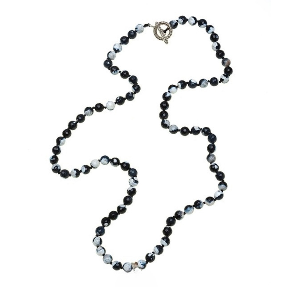 Black & White Gemstone Beaded Necklace – 32 Inch with 8mm Faceted Agate Beads